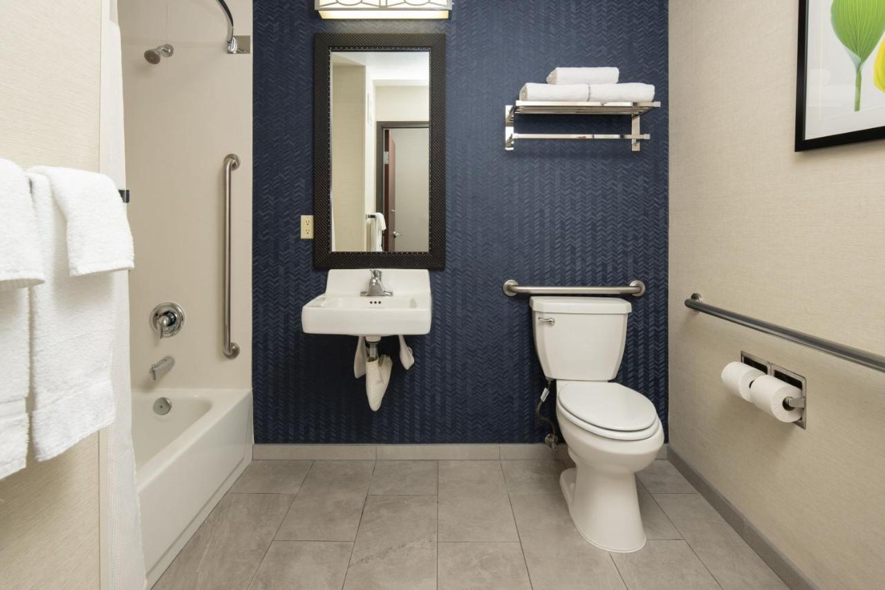 Fairfield Inn & Suites By Marriott Portland Airport Extérieur photo